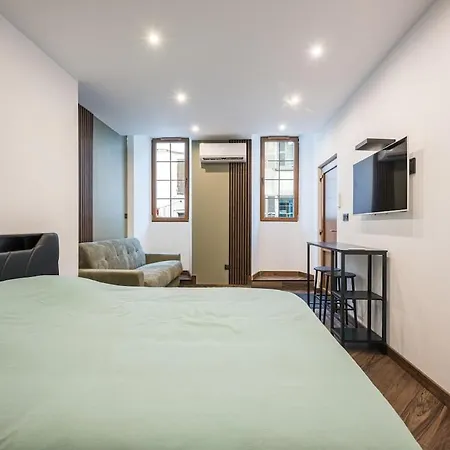 Le Belmondo Grand Apartman *